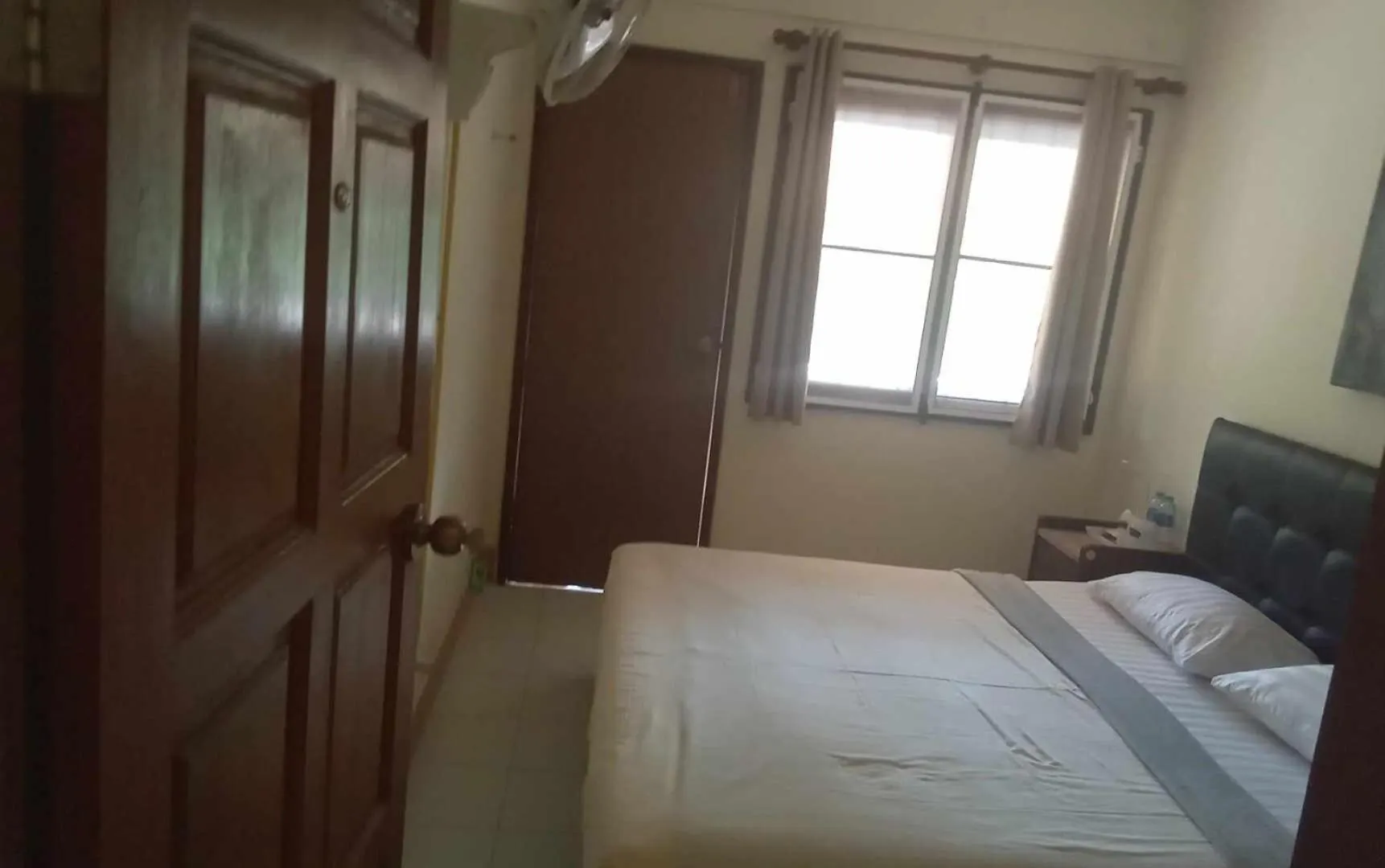アパート Ko LantaDaeng Houseアパートメント