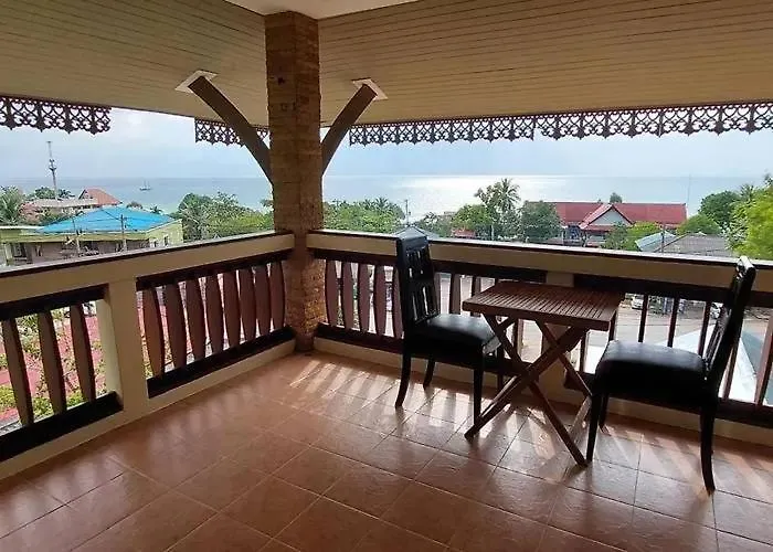 Daeng House location